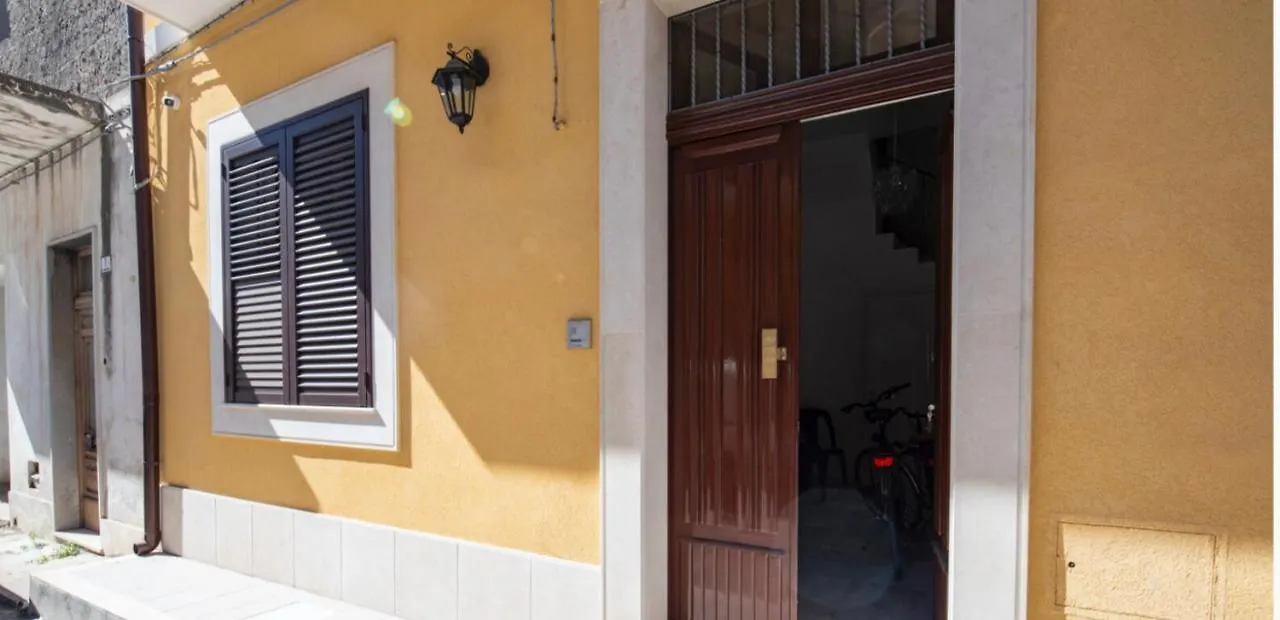 Casa Flavia Holyday On The Beach Villa Avola Italy